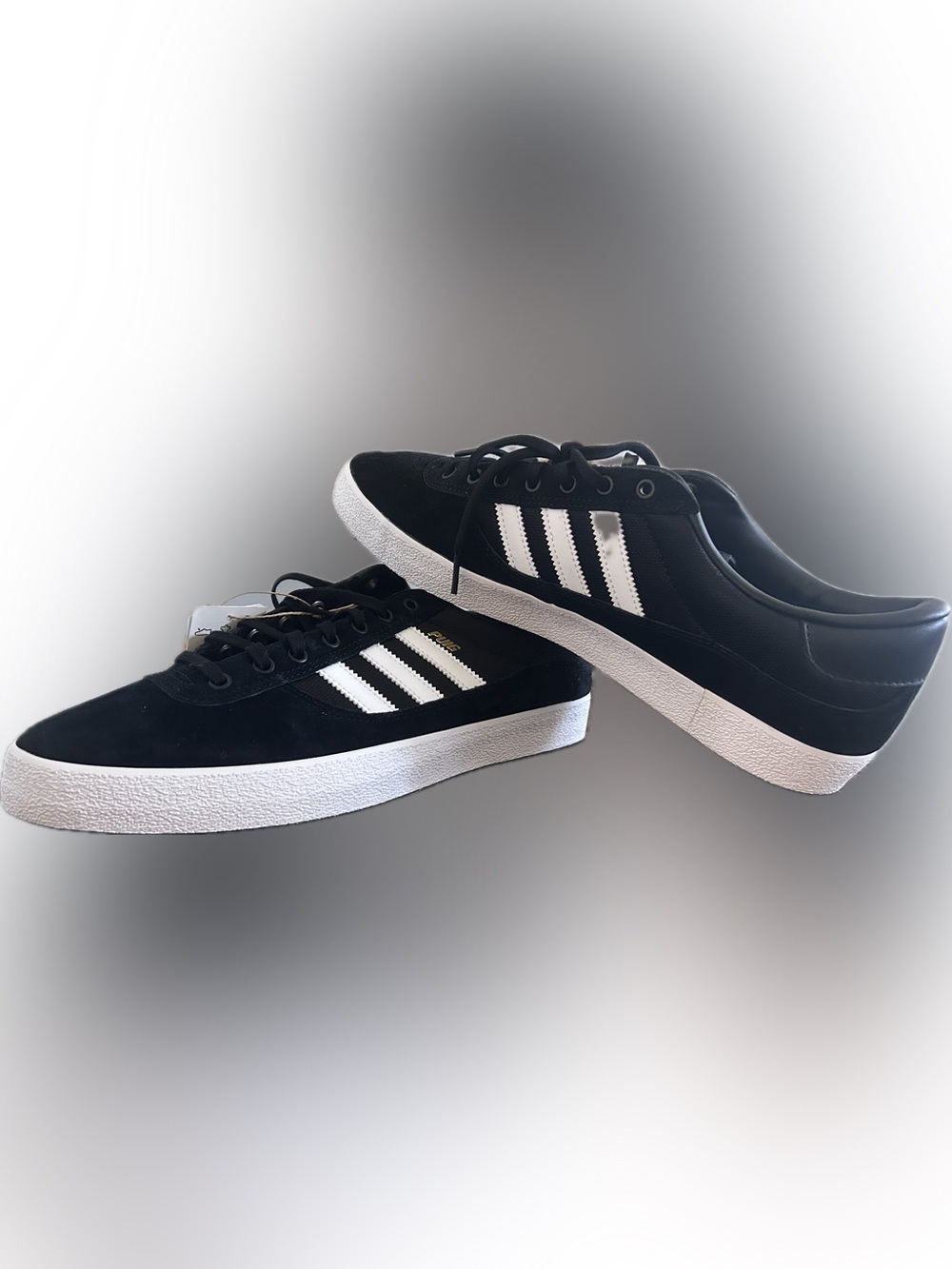 adidas Men’s Puig Indoor
Core Black Cloud White Pulse Lime (No box)